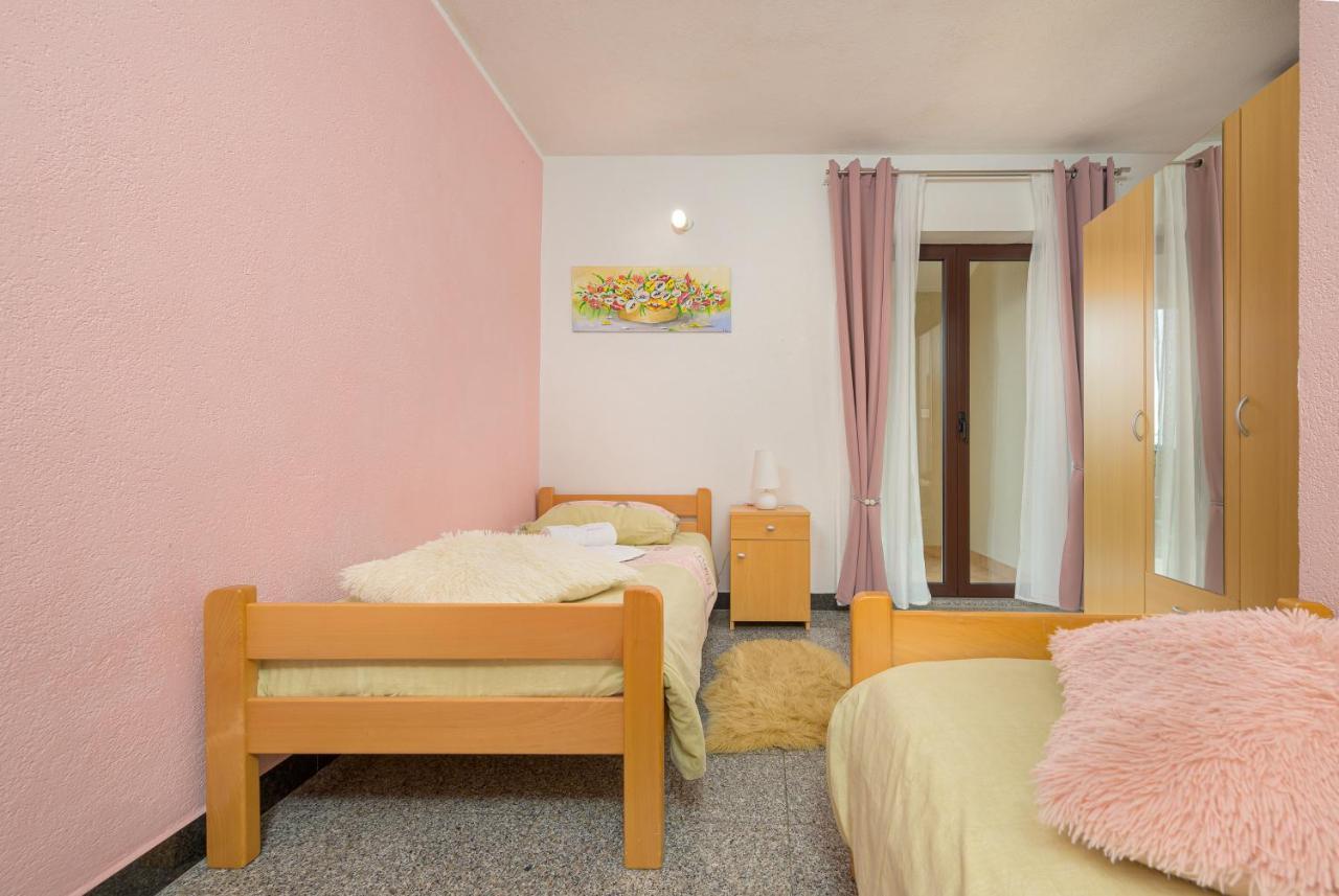 Ariella Appartement Krizanici